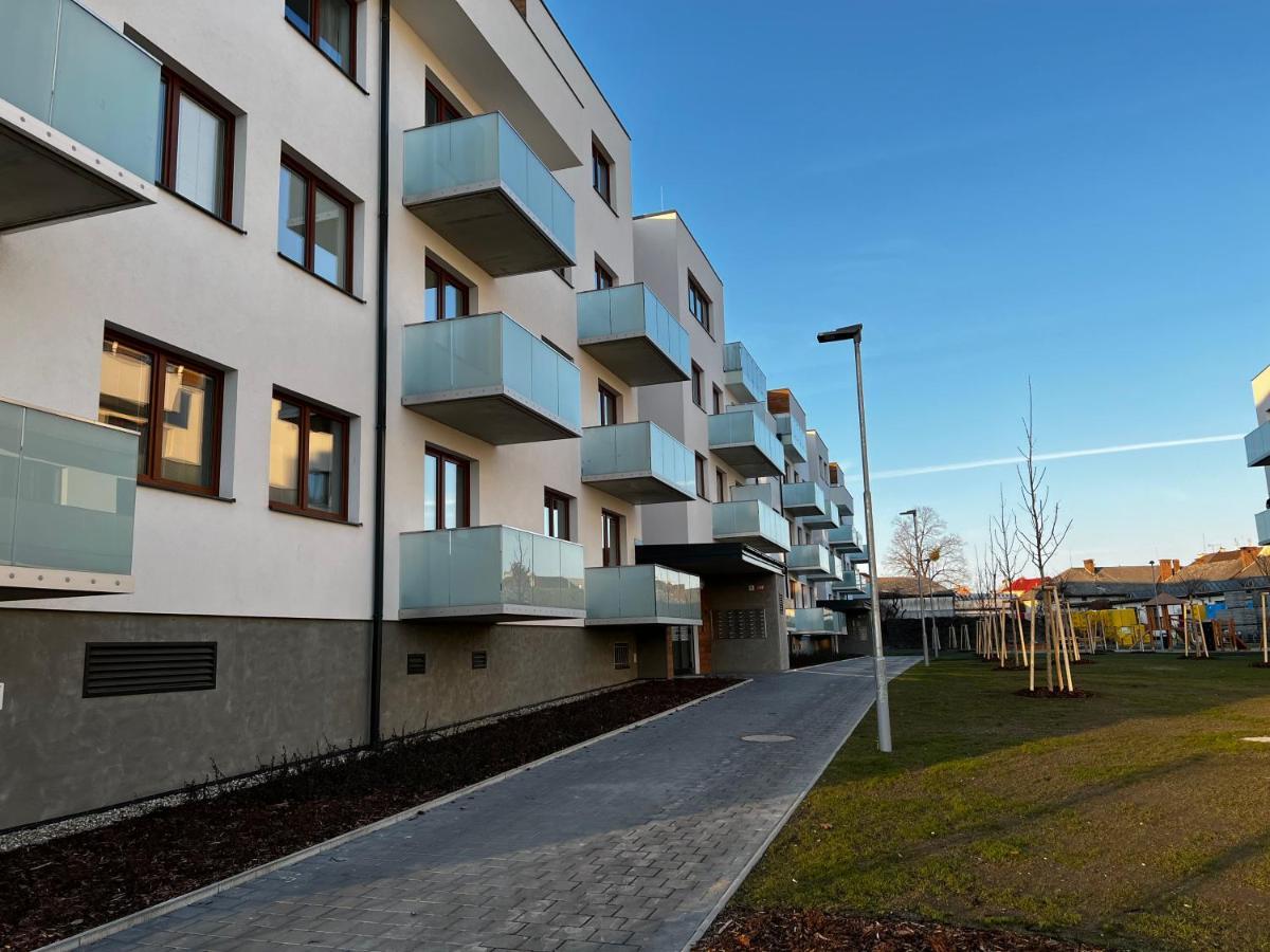 Apartman U Satoshiho Оломоуц Экстерьер фото